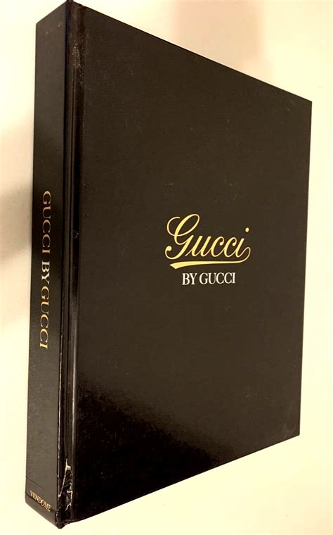 Gucci by Gucci: Mower, Sarah: 9780865651791: 